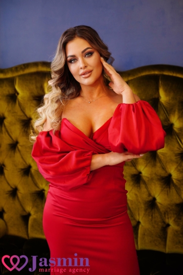 Victoria from Kiev (29 y.o., Grün Eyes, Blond Hair, Einzel) - photo 1