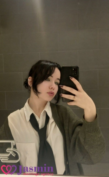 Anastasiia, 18