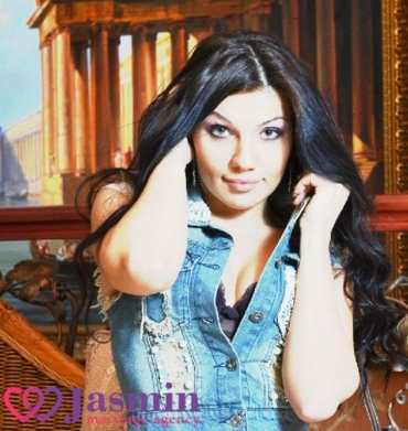 Tanya from Nolaev (37 y.o., Green Eyes, Black Hair, Single) - photo 1 Tanya from Nolaev (37 y.o., Green Eyes, Black Hair, Single) - photo 1