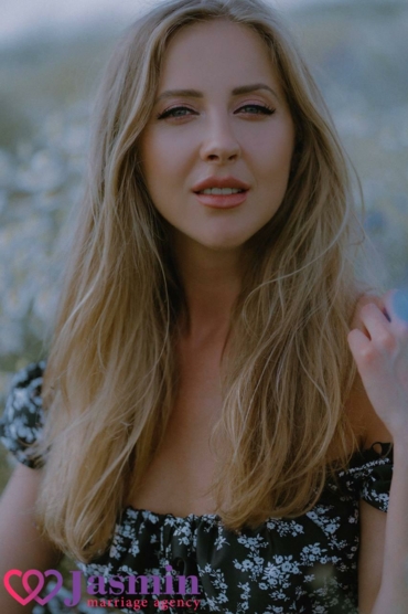 Katerina from Khmel'nitskiy Nomer Pervyy (37 y.o., Gray Eyes, Blonde Hair, Single) - photo 1 Katerina from Khmel'nitskiy Nomer Pervyy (37 y.o., Gray Eyes, Blonde Hair, Single) - photo 1