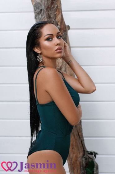 Vlada, 30