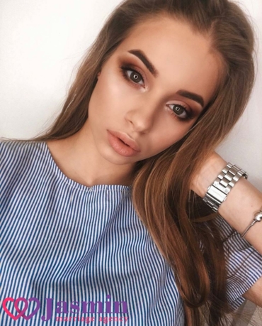 Alina, 24